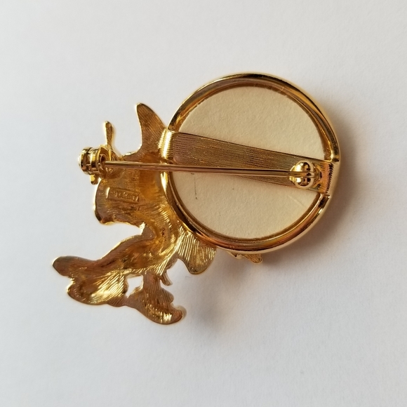 ❗Vintage 2000s Disney Mickey Mouse Gold Picture Holder Pin❗ - Picture 3 of 3